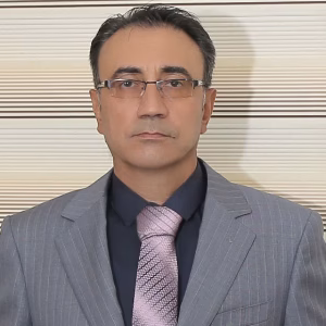 عباس مقبل زاده بهترین وکیل کیفری تهران