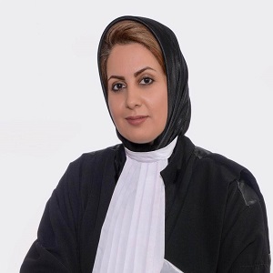  خانم فرزانه آذربیک وکیل قتل در تهران