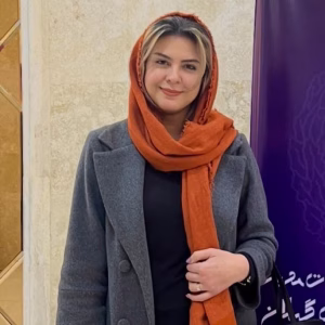 فاطمه آذریون بهترین وکیل رشت