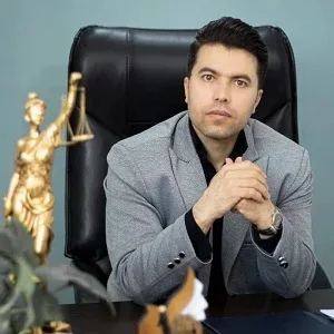 Mehdi Kalanfarnia مهدی کلان فر نیا بهترین وکیل قم