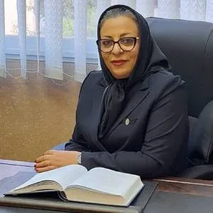 صدیقه نظریان بهترین وکیل زن اصفهان