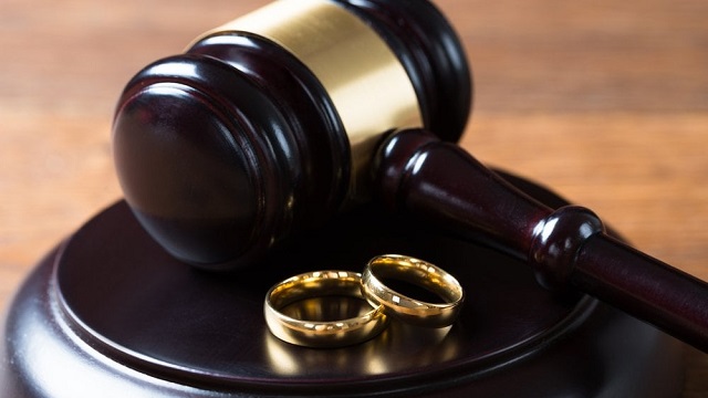 چرا به وکیل طلاق نیاز داریم؟