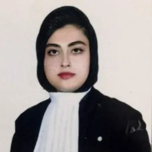 فاطمه بازارگرد بهترین وکیل ملکی در یزد
