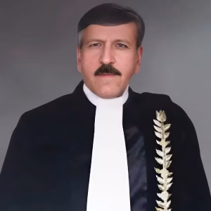 محمد حیدر آبادی پور بهترین وکیل ملکی در کرمان