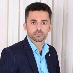 محمدصادق بامداد تنیانی بهترین وکیل شهر قدس