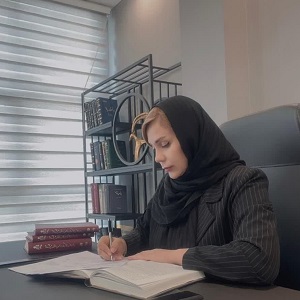 Mrs.-Zohreh-Rastegar-1 زهره رستگار یکی از بهترین وکلا مهریه در تهران می باشند. زهره رستگار یکی از بهترین وکیل مهریه در تهران