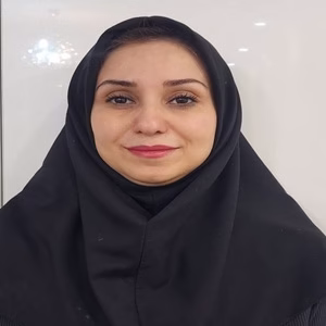 آزاده کباری