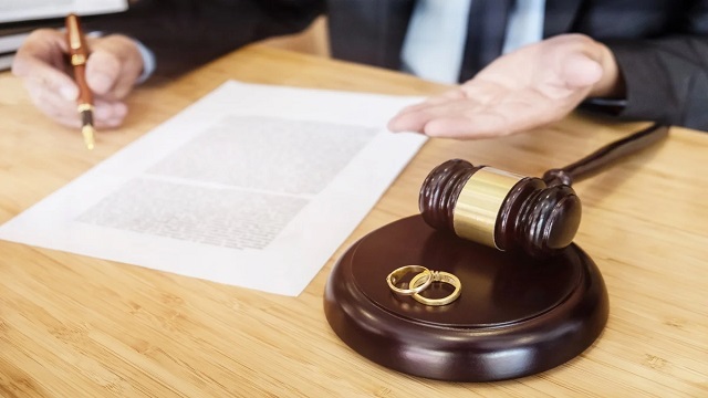 دلایل نیاز به یک وکیل طلاق خبره