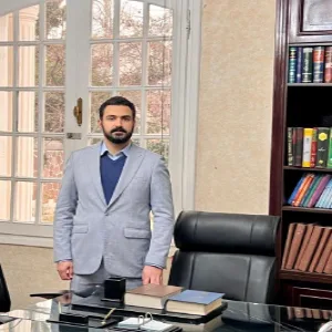 علی محمد پور بهترین وکیل شهرک غرب
