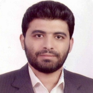  آقای علی اصغر نادری وکیل دادگاه انقلاب در تهران