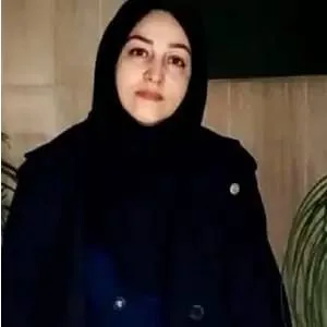Zahra-khakbaz-min