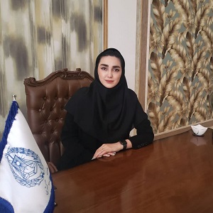 خانم حانیه گیلانی وکیل زن در مشهد