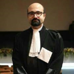 آقای محمدهادی پورسینا وکیل اعاده دادرسی در تهران