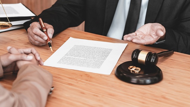 مزایای داشتن وکیل در طلاق توافقی