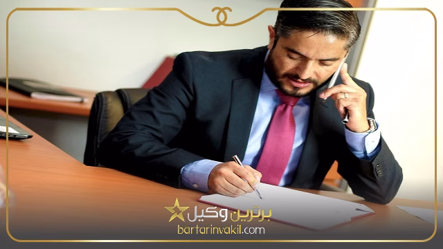 نقش وکیل اداره کار در شکایت از کارگر و کارفرما