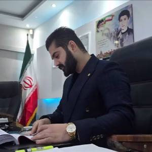 بهنام احمدیان گلشنی بهترین وکیل بندر انزلی