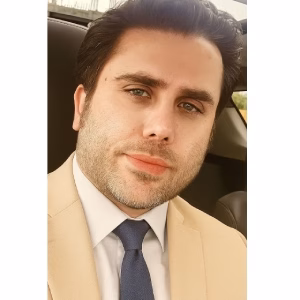 کورش نیکبخت بهترین وکیل فردیس کرج