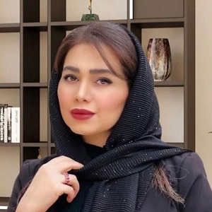 مهدیه کتابی وکیل زن در تهران