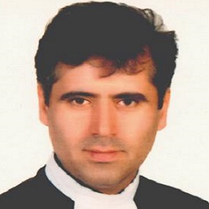 وحید کرمانیها  وکیل تنظیم قرارداد در کرج