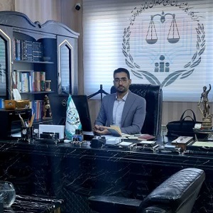 محمد خسرونژاد بهترین وکیل اسلامشهر