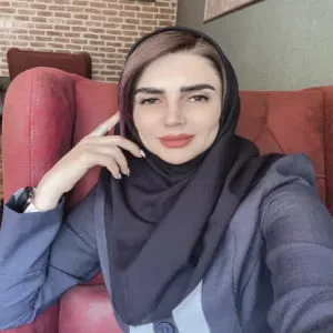 مریم آرین پور بهترین وکیل زن در بیرجند