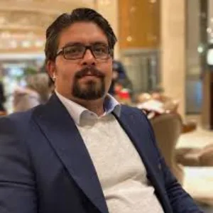 مجتبی خواجوی گسمونی بهترین وکیل مهریه در بندرعباس