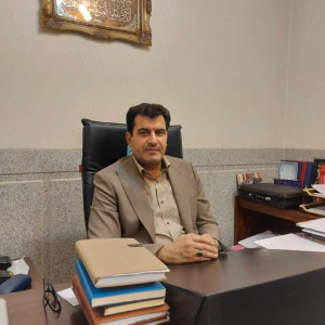 صادق بهشتی پور بهترین وکیل نجف آباد