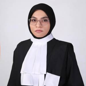 فاطمه میر بهترین وکیل زن در تهران
