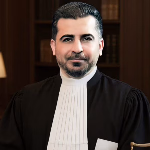 امیرعلی عمرانی بهترین وکیل تهران