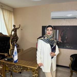 آذین طالبی بهترین وکیل زن در تهران 
