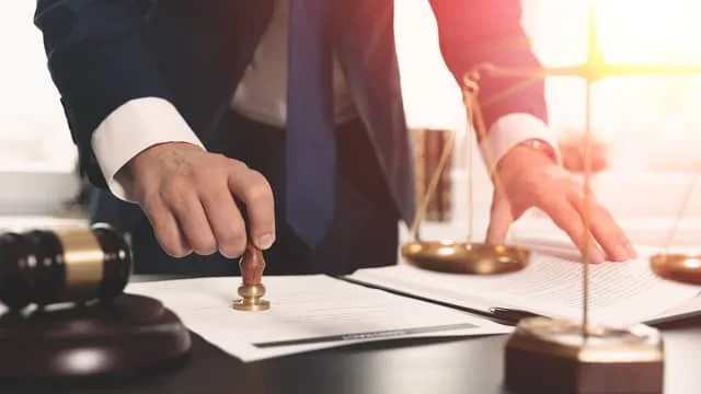 وکیل پایه یک دادگستری افسریه
