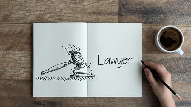 بهترین وکیل ایذه