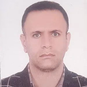 منوچهر کاکاوند